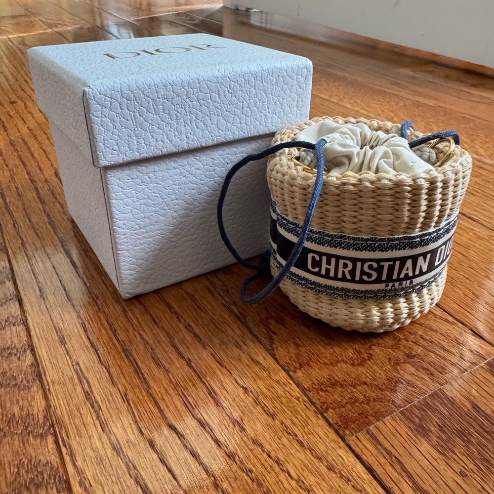 Christian Dior Mini Bucket Bag Straw Raffia Pouch VIP Novelty - Picture 4 of 5